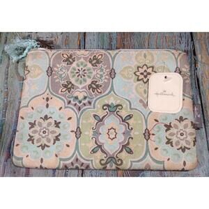 Hallmark‎ Decorative Fabric Pouch with Tassel